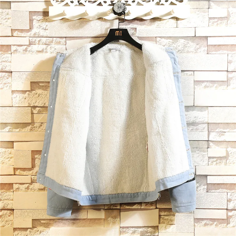 

Men Lamb Fur Casual Denim Jacket Coat Mens Winter Fashion Fleece Thick Warm Jacket Mens Trendy Jean Outwear Male Cowboy Jackets