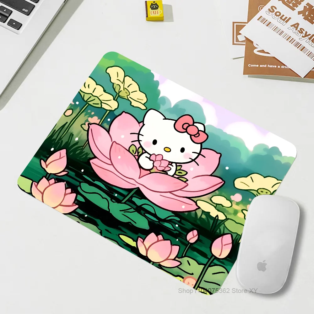 Cute Cartoon H-Hello K-Kitty Mousepad Small LockEdge Mouse Pad For Gamers Computer Desk Pad Rectangular Anti-slip Rubber