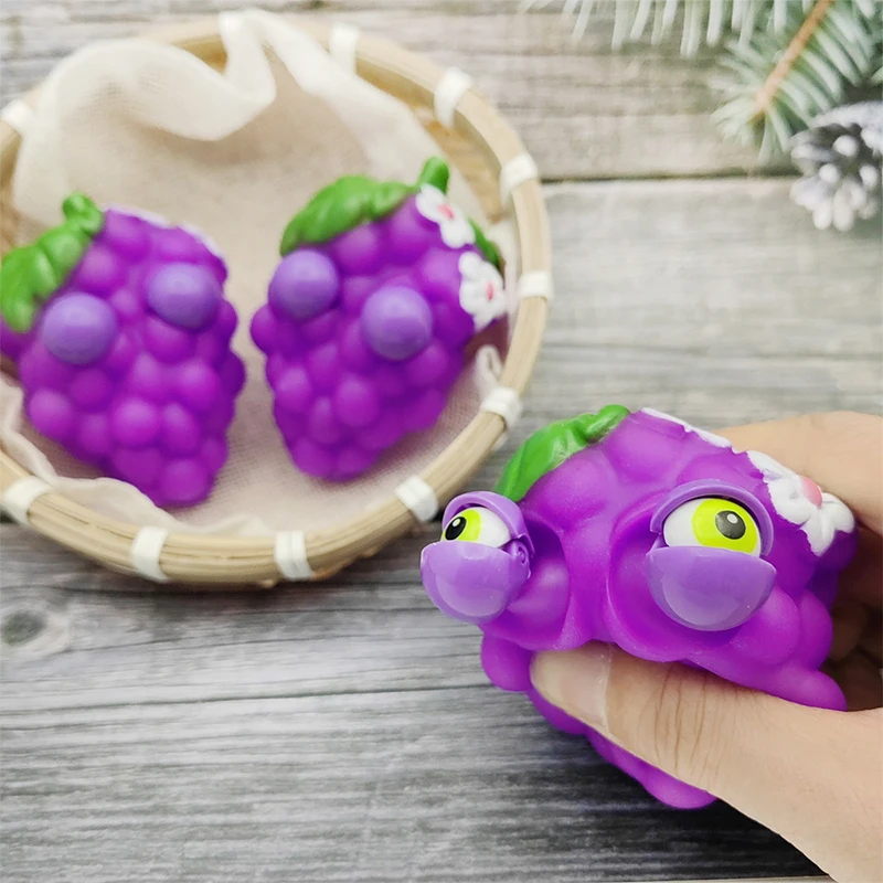 Cartoon Cute Squeeze Protruding Eyes Grape Toys Kids Wacky Fruit Toys Stress Relief Toys Funny Children's Holiday Birthday Gift