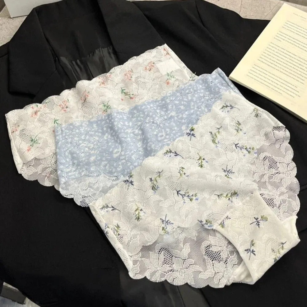 

Cotton Crotch Seamless Lace Thin Panties Transparent Mid Waist Underwear for Women Flower Mesh Lace Briefs Girl