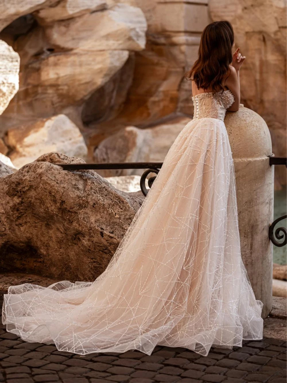 Romantico abito da sposa con scollo a cuore scintillante paillettes perle abito da sposa 2024 elegante abito da sposa lungo a trapezio Robe De Mariée