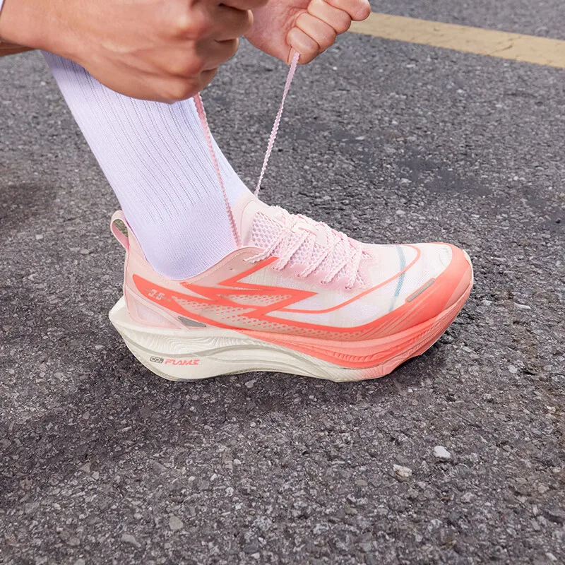 361 Degrees Flame 3.5 Men Running Shoes Carbon Plate Racing Marathon Professional Cushioning Anti-slip Male Sneaker 672512215F