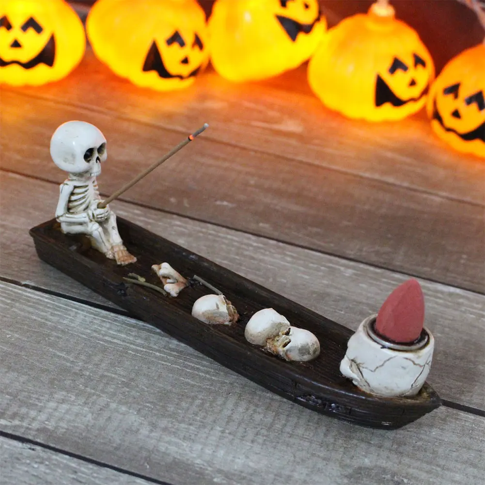 Creative Skull Incense Holder Resin Halloween Decor Boat Decorative Incense Holder Skull Incense Burner Awesome And Ideal Gifts