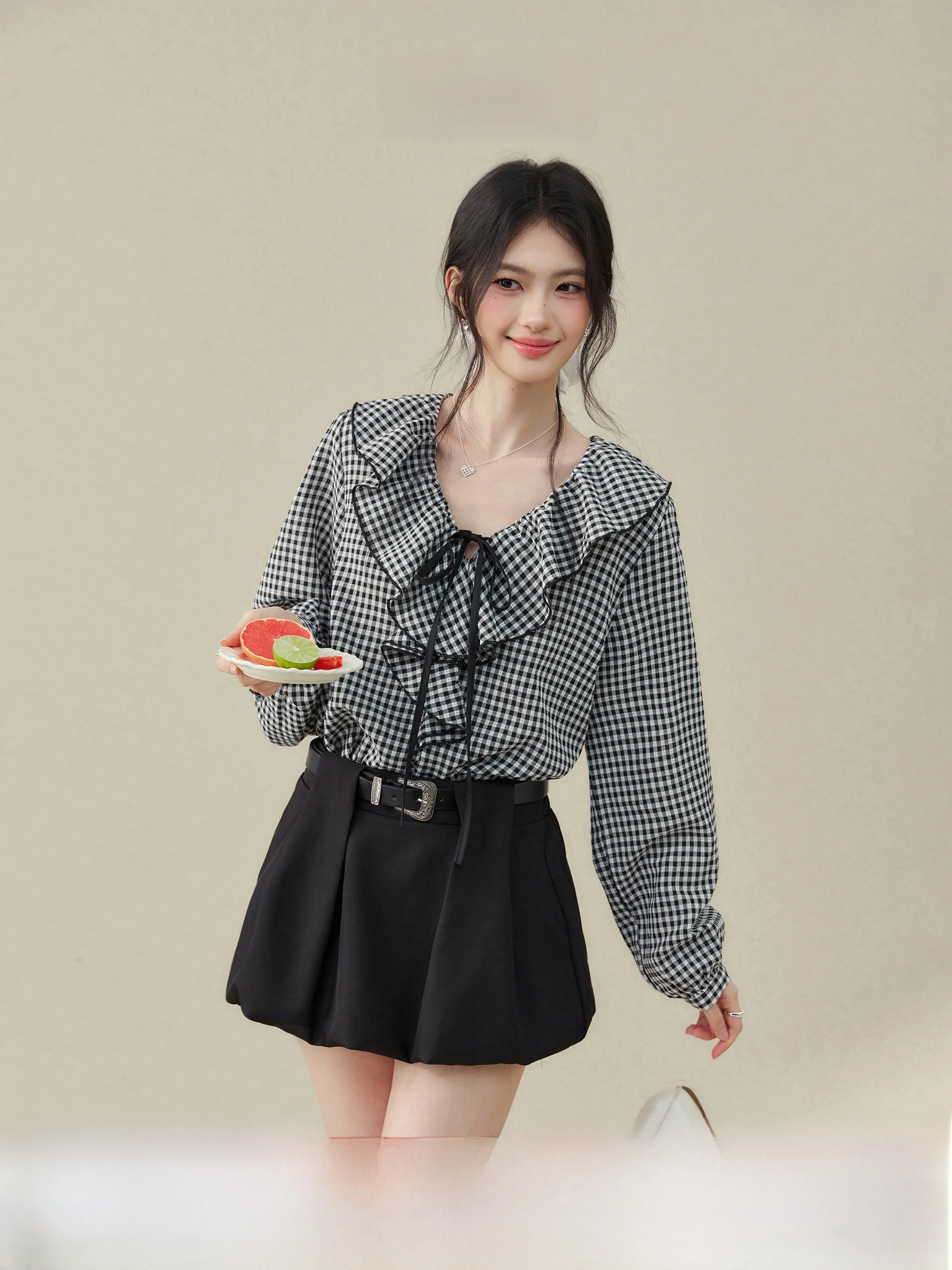 

Bla White Plaid Long Sve irt with Lace Hemline Versatile Spring Commute Casual Sle Women's irt Geometric Pattern