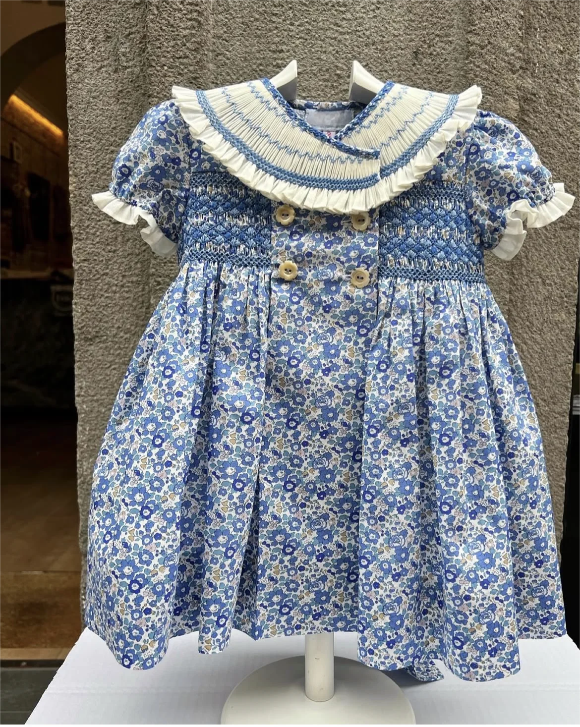 

0-12Y Baby Girl Summer Handmade Embroidery Smocked Blue Floral Dress for Eid Birthday Party Holiday Photography Casual A66