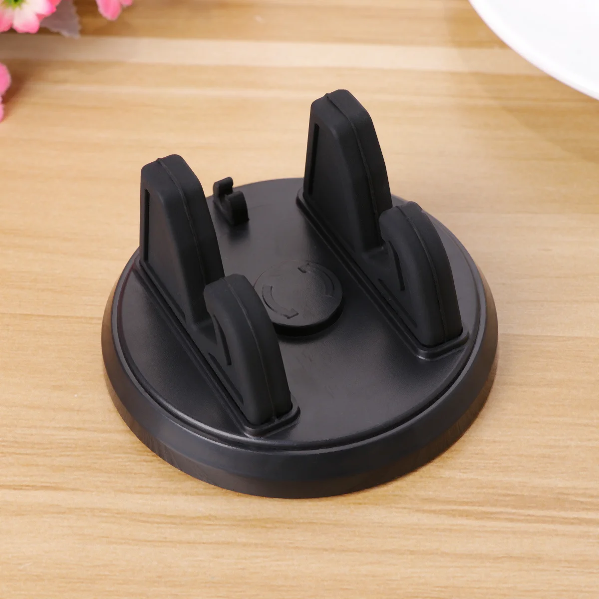 

2Pcs 360 Degree Rotatable Phone Mount for Car Dashboard Universal Smartphone Holder Easy to Use Black Car Phone Holder
