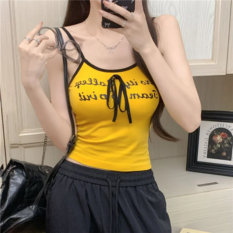 بلوزة قصيرة مطبوعة بحروف "فتاة حلوة وحارة" بألوان متباينة مع وسادة صدر، صدرية بدون أكمام للارتداء في الهواء الطلق، طراز جديد ...