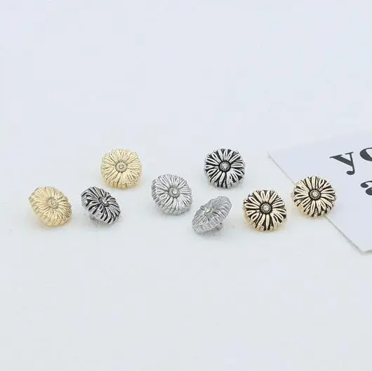 10pcs/Lot Size: 11mm Retro Daisy Shape Metal Buttons Fashion Button Women's Knitted Cardigan Sweater Sewing Accessories(SS-3178)