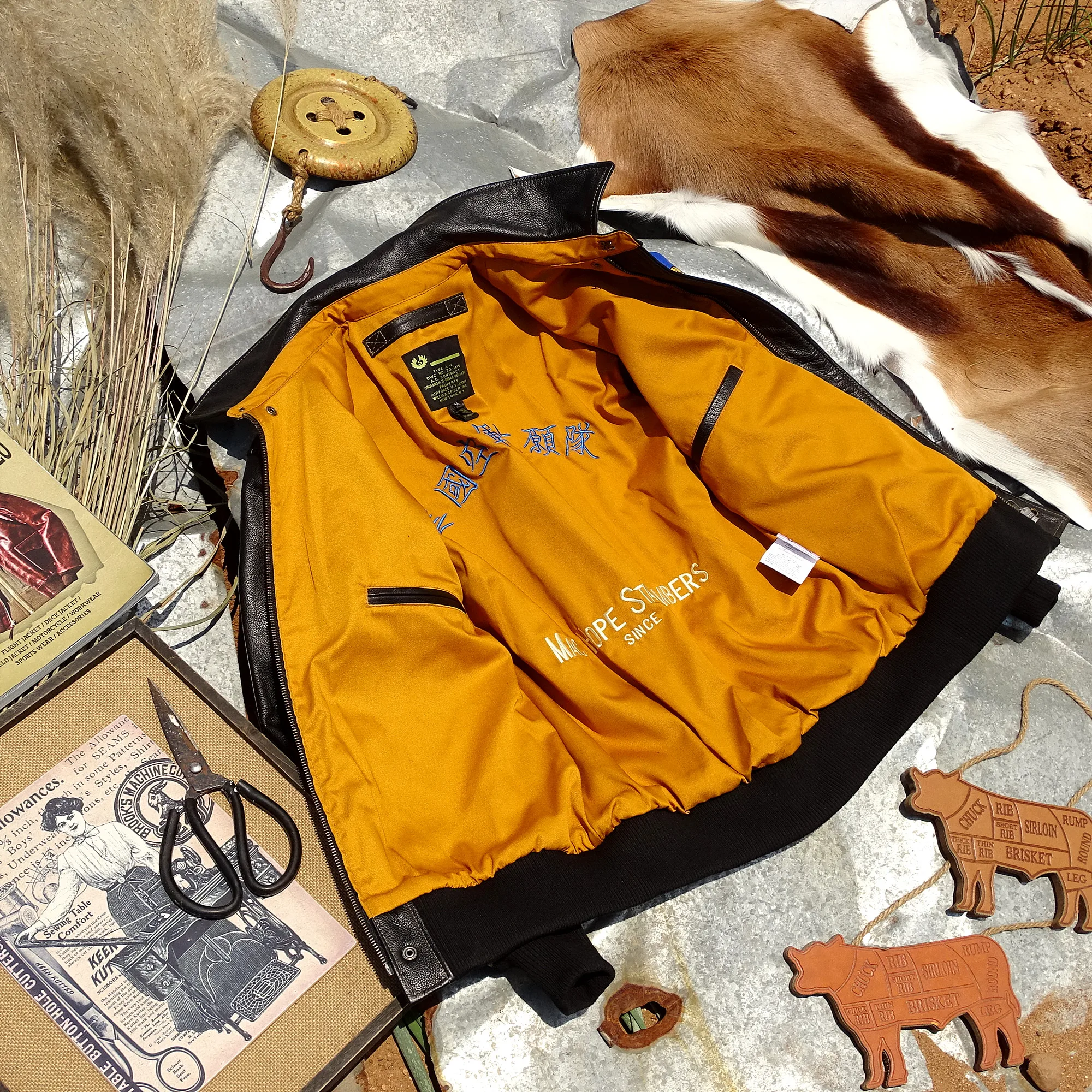 Классическое пальто из конской кожи A2. Куртка из натуральной кожи в винтажном стиле Us Air Force. Кожаная ткань бомбер A2