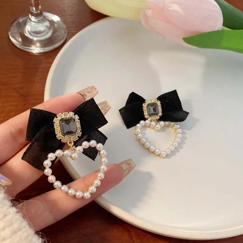 Accessori per le donne orecchini a Clip con fiocco in strass retrò per le donne Clip a pera a forma di cuore con fiocco nero su gioielli per feste