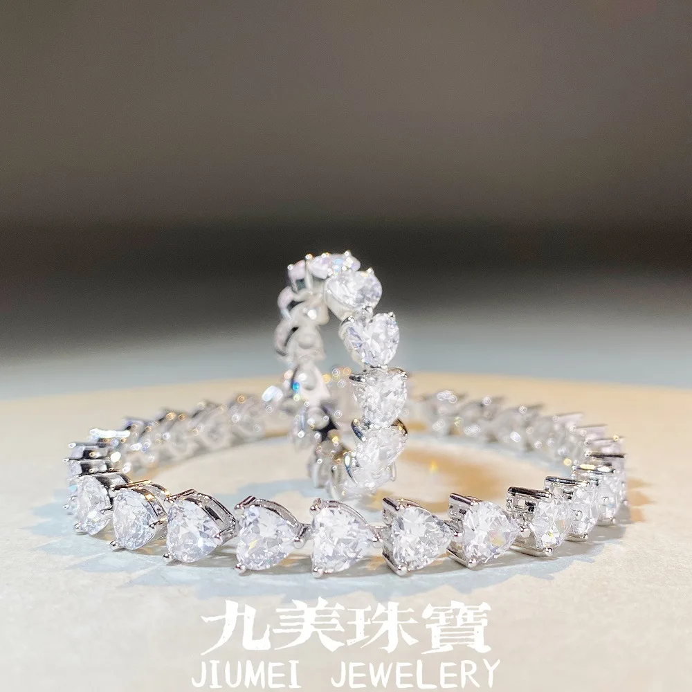 PT950 Platinum Heart Ring for Women - Instagram-Inspired Limited Edition Design - Simple and Elegant Set of Full Diamonds