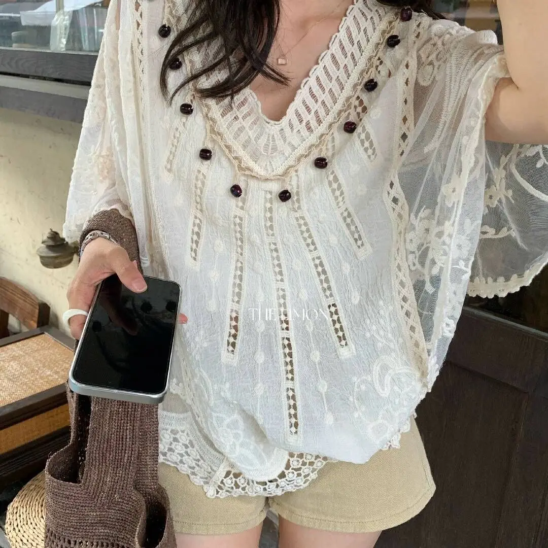 

Loose Lace Embroidery V-neck Short Sleeve Shirt Women Summer plus Size Sun Protection Top Korean Style Casual Fashion Tops J105