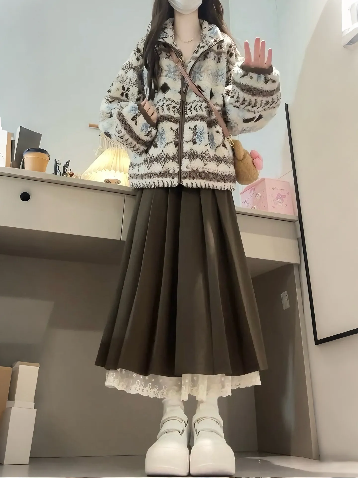 

Winter Faion plus Size Women's eepskin Jaet And Pleated Skirt Set Korean Sle Unique Retro Ensemble Warm Casual Wear