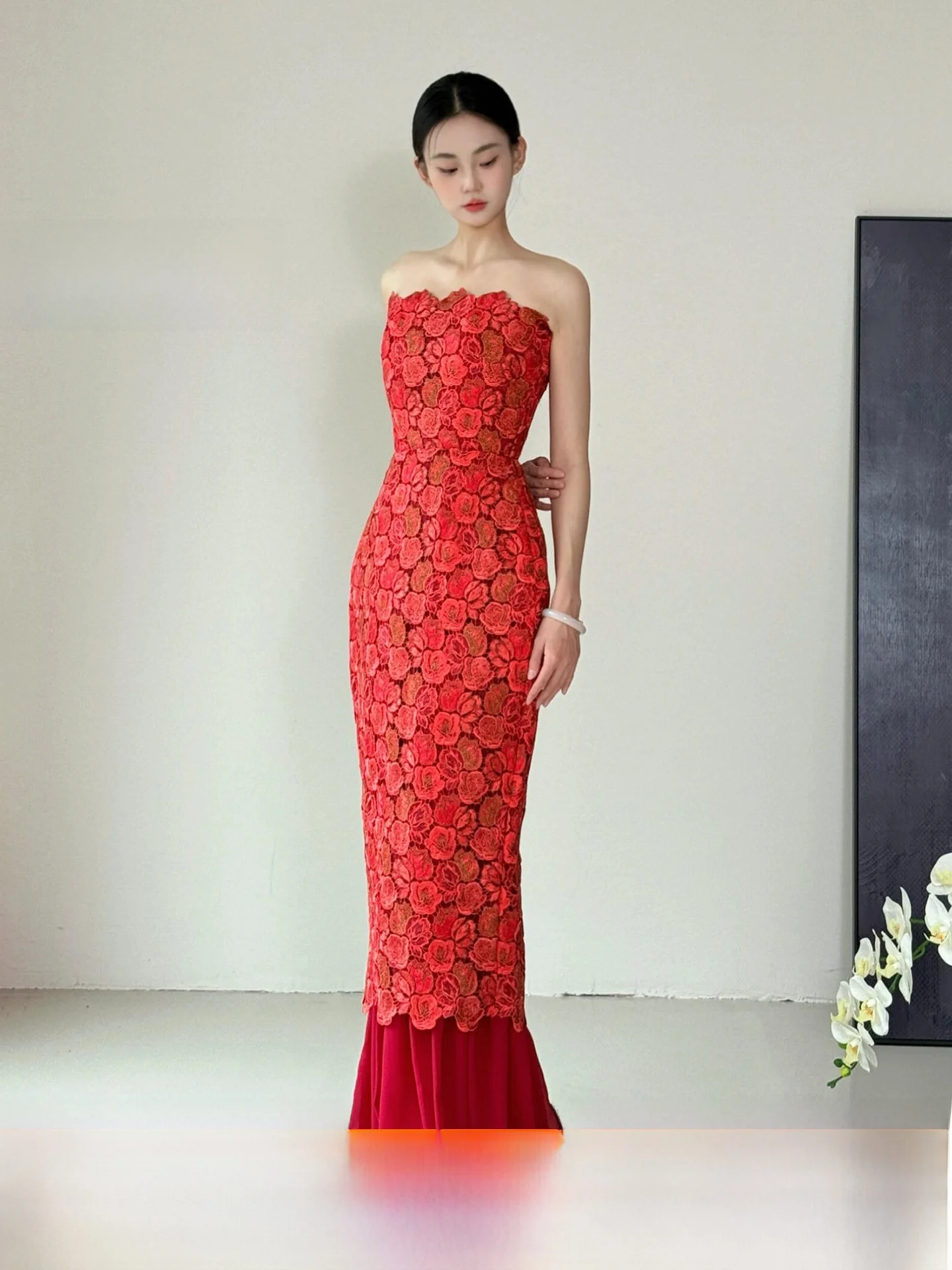 

Red Morning Robe Women's Bride New 2026 Chinese Retro Strapless High-End Fish Tail Engagement Welcome Wedding Dress