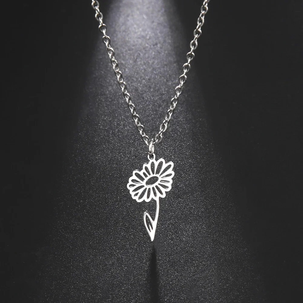 Skyrim Stainless Steel Birth Month Flower Necklace Snowdrop Daisy Rose Pendant Neck Chains 2024 Trendy Jewelry Birthday Gift