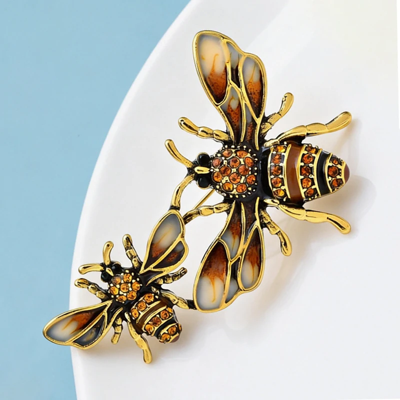 Wuli&baby Vintage Bees Brooches For Women Men Rhinestone Enamel Insects Casual Party Brooch Pin Gifts