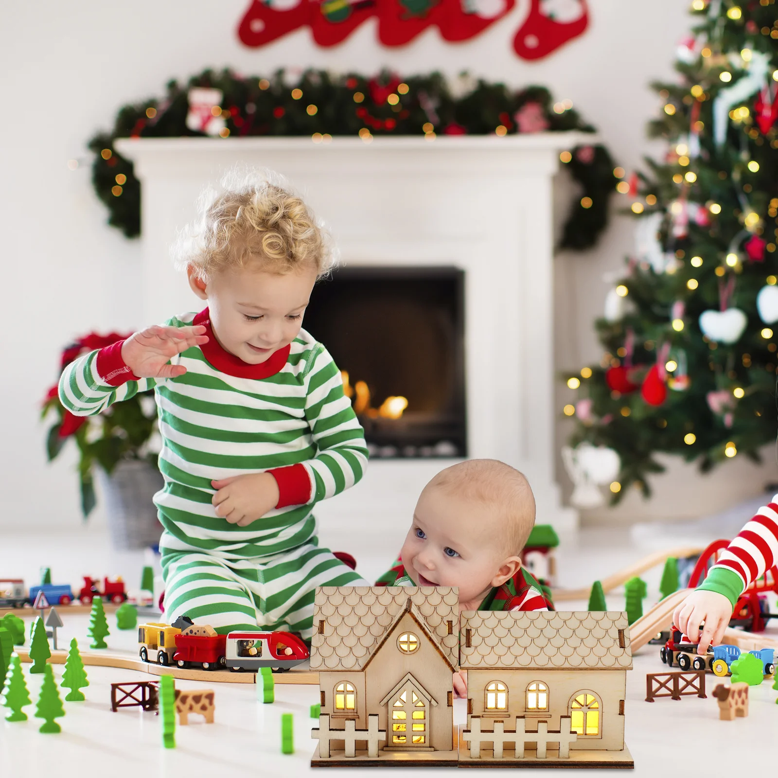 

2Pcs Xmas Luminous Wooden Small Houses Khaki Desktop Ornaments Christmas Log Cabin Decorations Indoor Festive Adornments