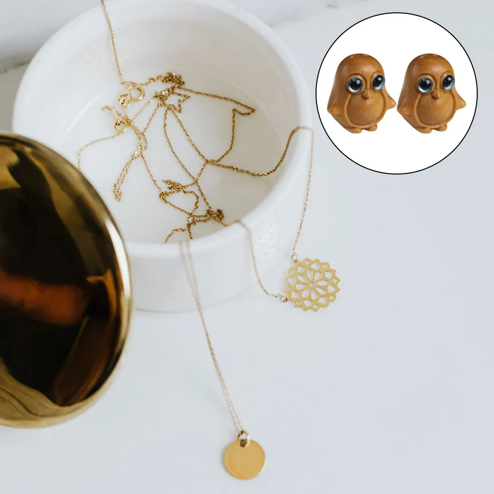 

2Pcs Wooden Penguin Pendant Durable Car Hanging Decor DIY Craft Keychain Charm Retro Style Lightweight Penguin DIY Charm