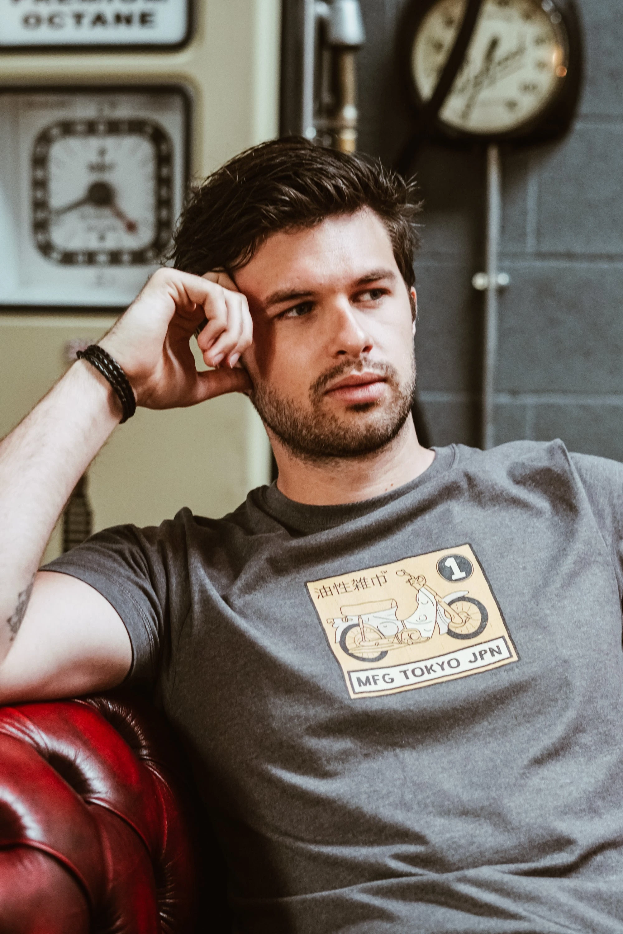 Yellow Square‑Label Japanese Classic Scooter Retro Motorcycle Graphic Tee Cotton Mens Womens T-Shirt Outdoor Casual Top