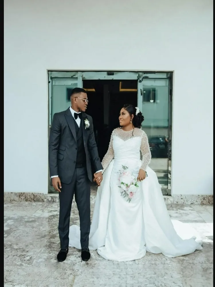 Vestido de novia de sirena con cuentas brillantes de lujo personalizado para novia, mangas largas, vestidos de novia de talla grande con falda extraíble