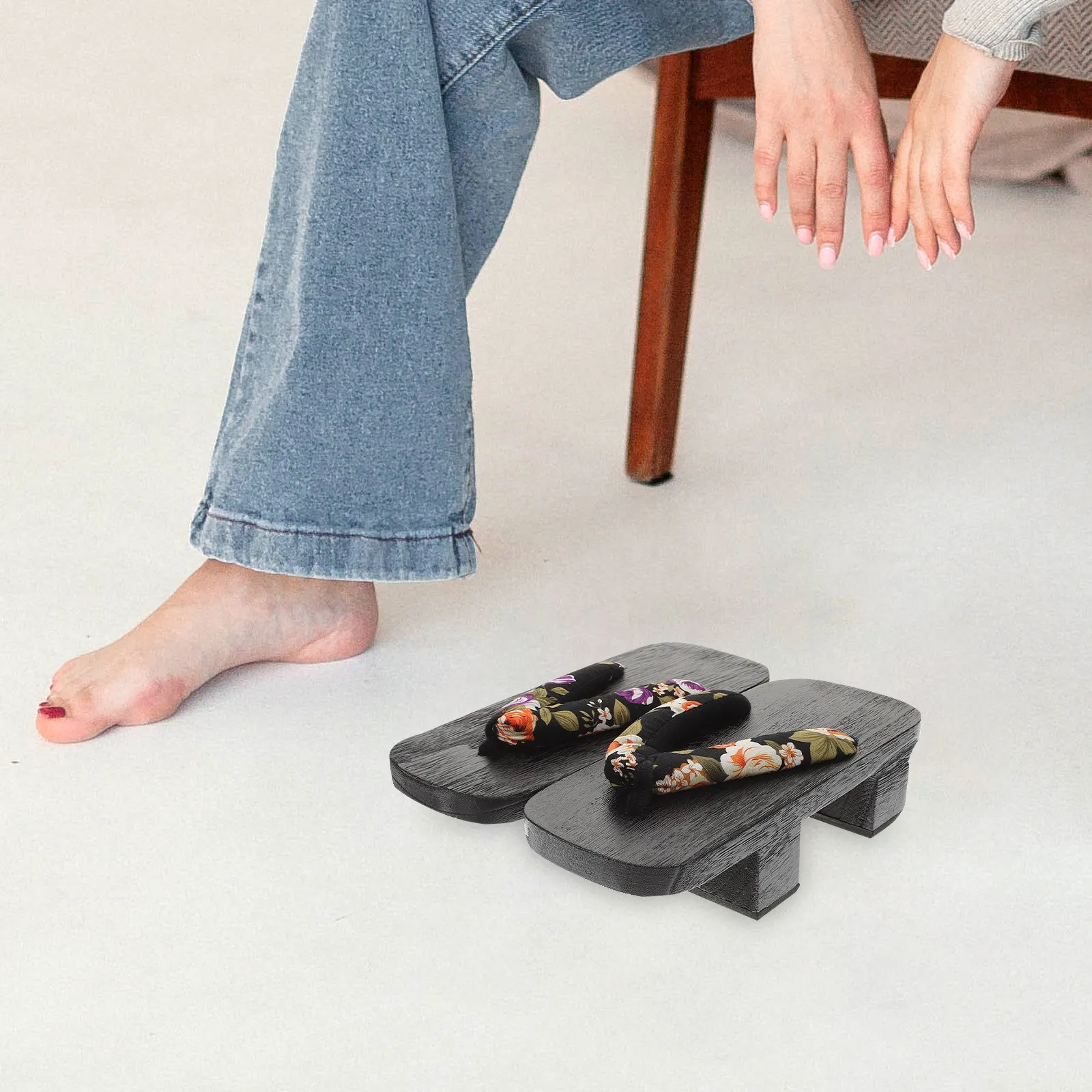 1 Paire de Sabots en Bois pour Femmes et Hommes - Claquettes Japonaises Élégantes pour l'Extérieur, les Loisirs et les Fêtes - Taille Unique
