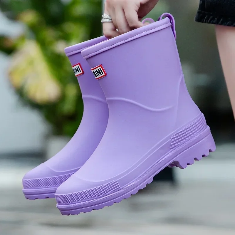 Chaussures de pluie pour femmes, bottes en caoutchouc mi-mollet, imperméables, chaussures de jardin de travail pour femmes, chaussures de pataugeoire antidérapantes