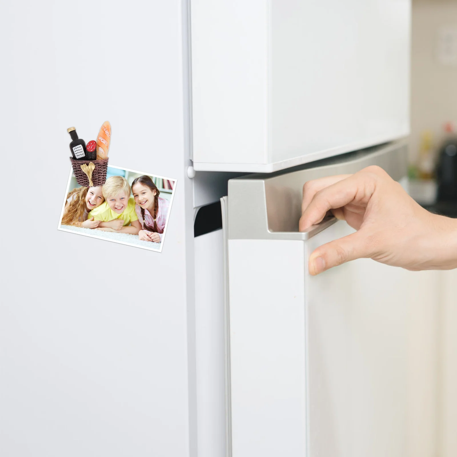 

4Pcs Fridge Magnets Cartoon Decorative Stickers Colorful Fridge Decor Creative Magnetic Kitchen Accessories Refrigerator Magnet