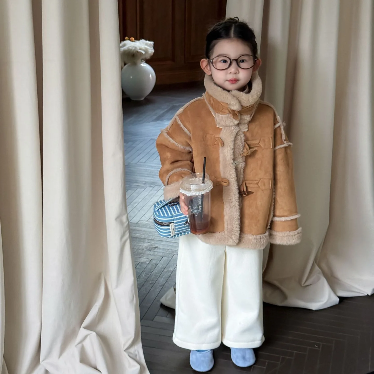 

2025 Winter New Children's Clothing Two-piece Set Girls Stand-up Collar Suede Composite Lamb Wool Jacket Winter