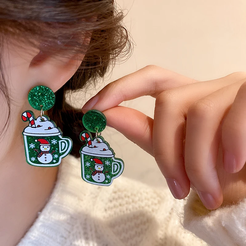 2 pairs Christmas Star Leaf Alpaca Snowflake Snowman Water Cups Geometric Socks Dangle Eaeeings for Women Personality Earrings