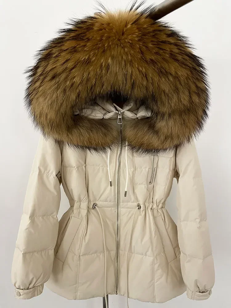 2025 المرأة الأبيض بطة أسفل معطف الموضة الطبيعية الحقيقية الراكون الثعلب الفراء طوق مقنعين الشتاء سترة دافئة ملابس خارجية غير رسمية #1