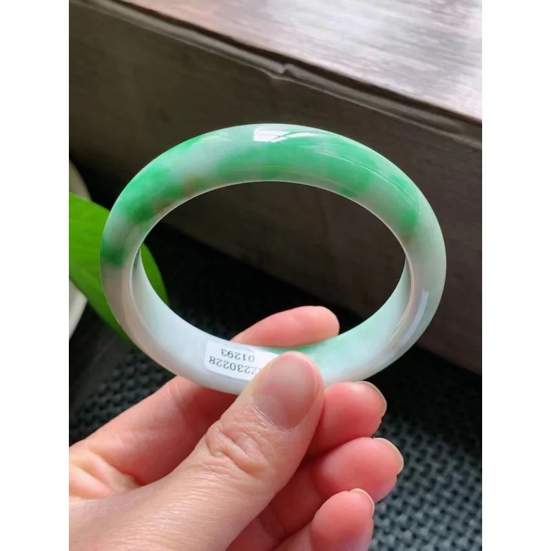 Weiyang Green Bracelet Jewelry Jade