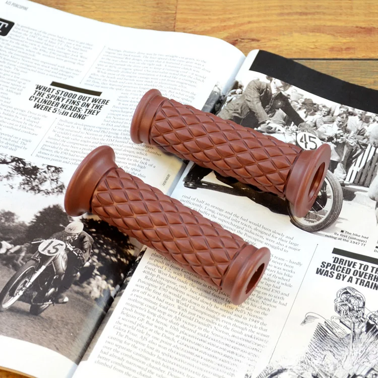 Retro Rubber Motorcycle Handlebar Grips 7/8\