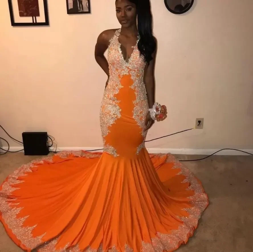 

Sexy Orange Mermaid Women Evening Dress 2023 Lace Applique Beads Halter Black Girls Prom Birthday Party Gowns Robe De Soiree