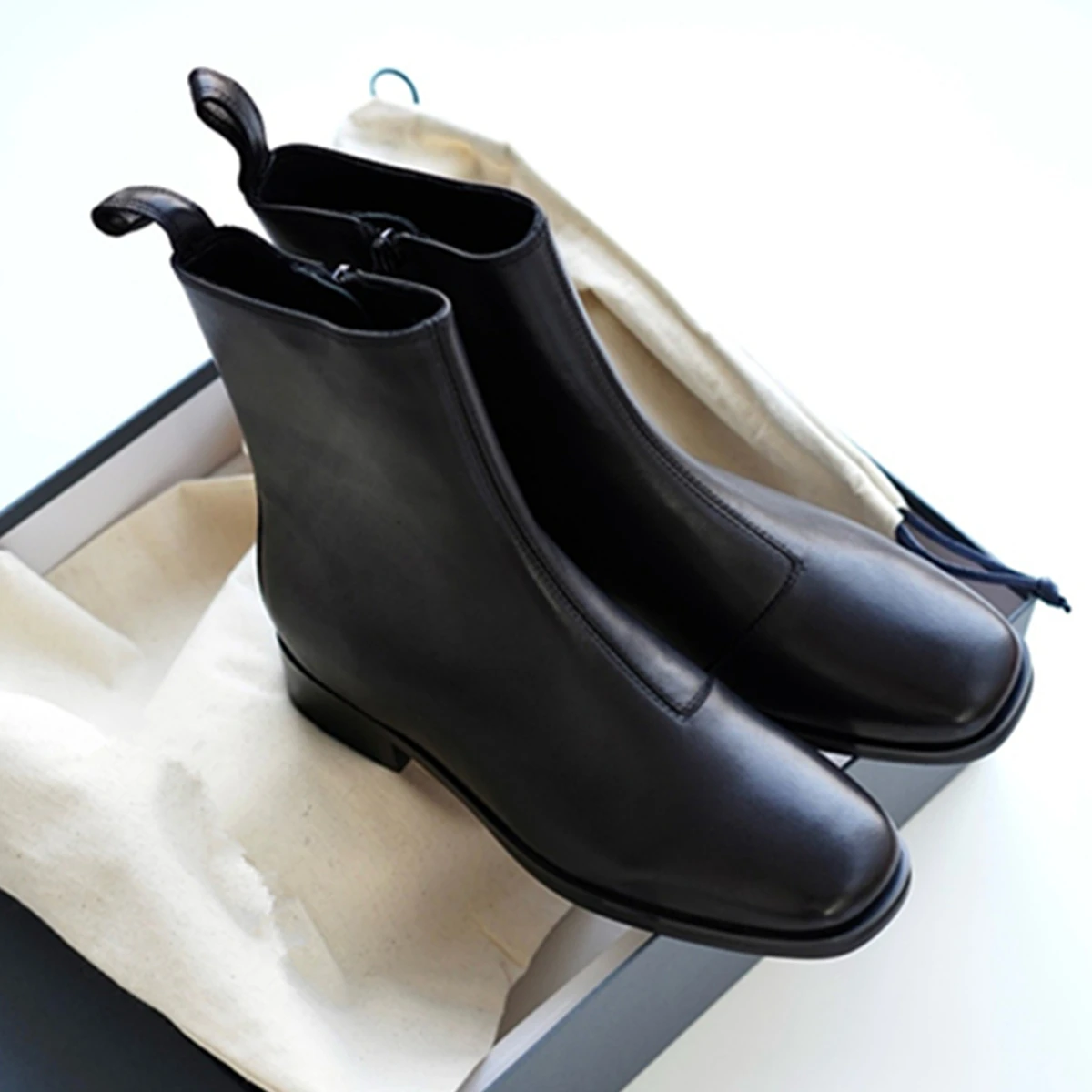 Withered 2024 Fashion Elegant Black Handmade Short Boots Winter French Minimalist Shoes Women Retro Leather Chelsea Boots Shoes