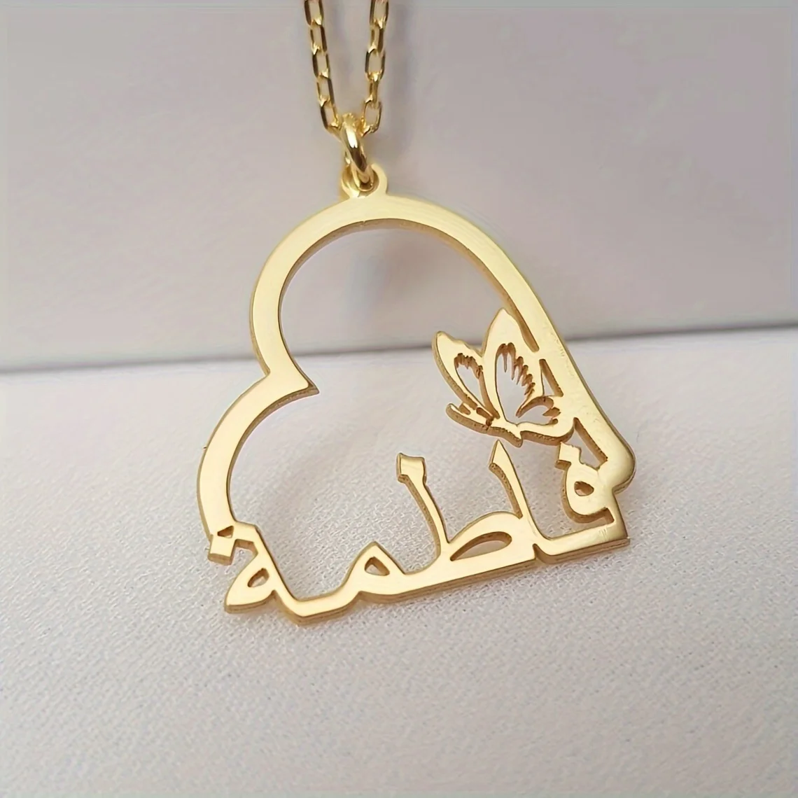 

Custom Arabic Name Necklace Women Girl Fashion Jewelry Personalized Stainless Steel Butterfly Heart Name Necklace Gift for Her
