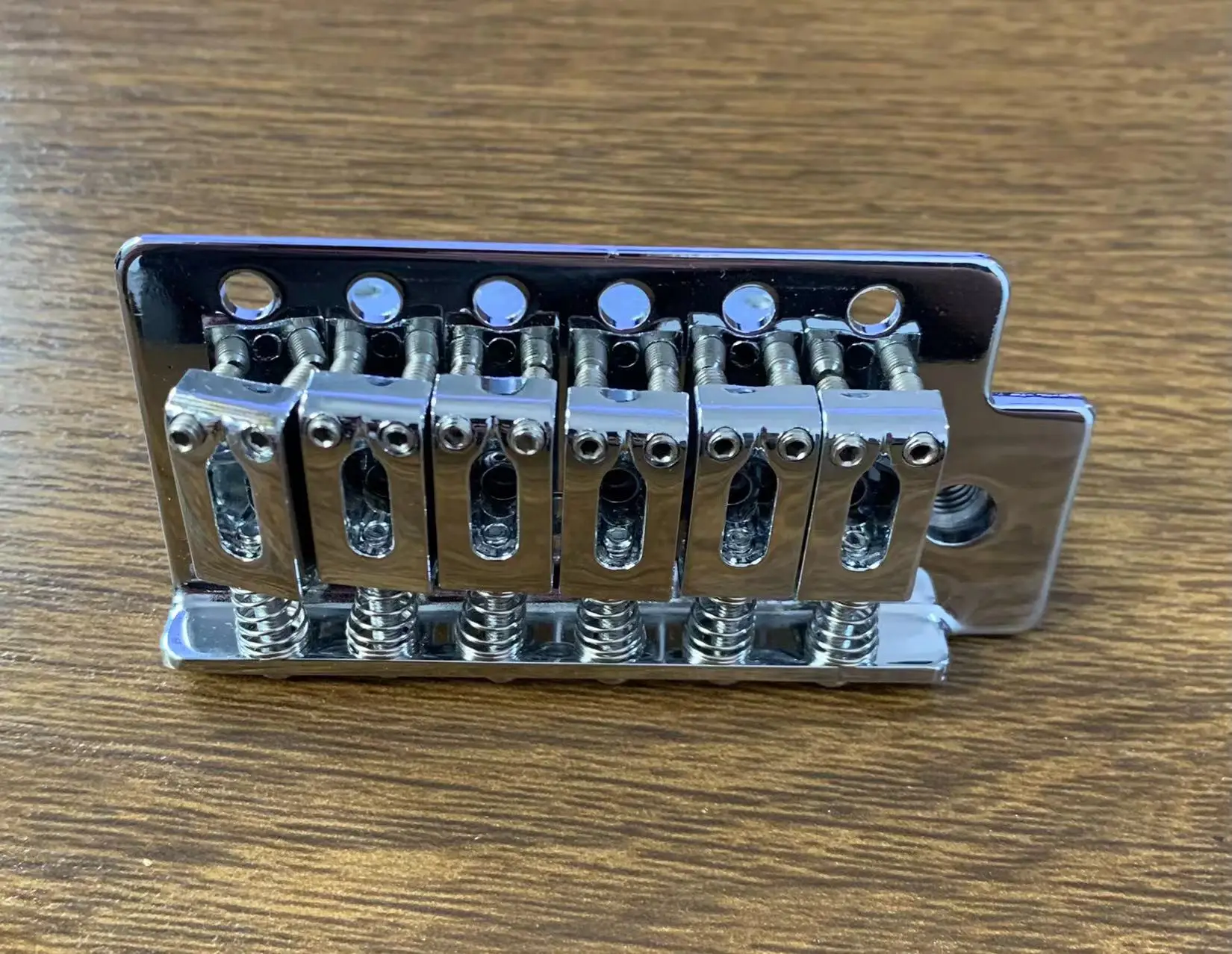 Professional Set of 6 Vintage Saddle Hardtail Bridge Tremolo System for ST Electric Guitar Accessories in Stock Discount