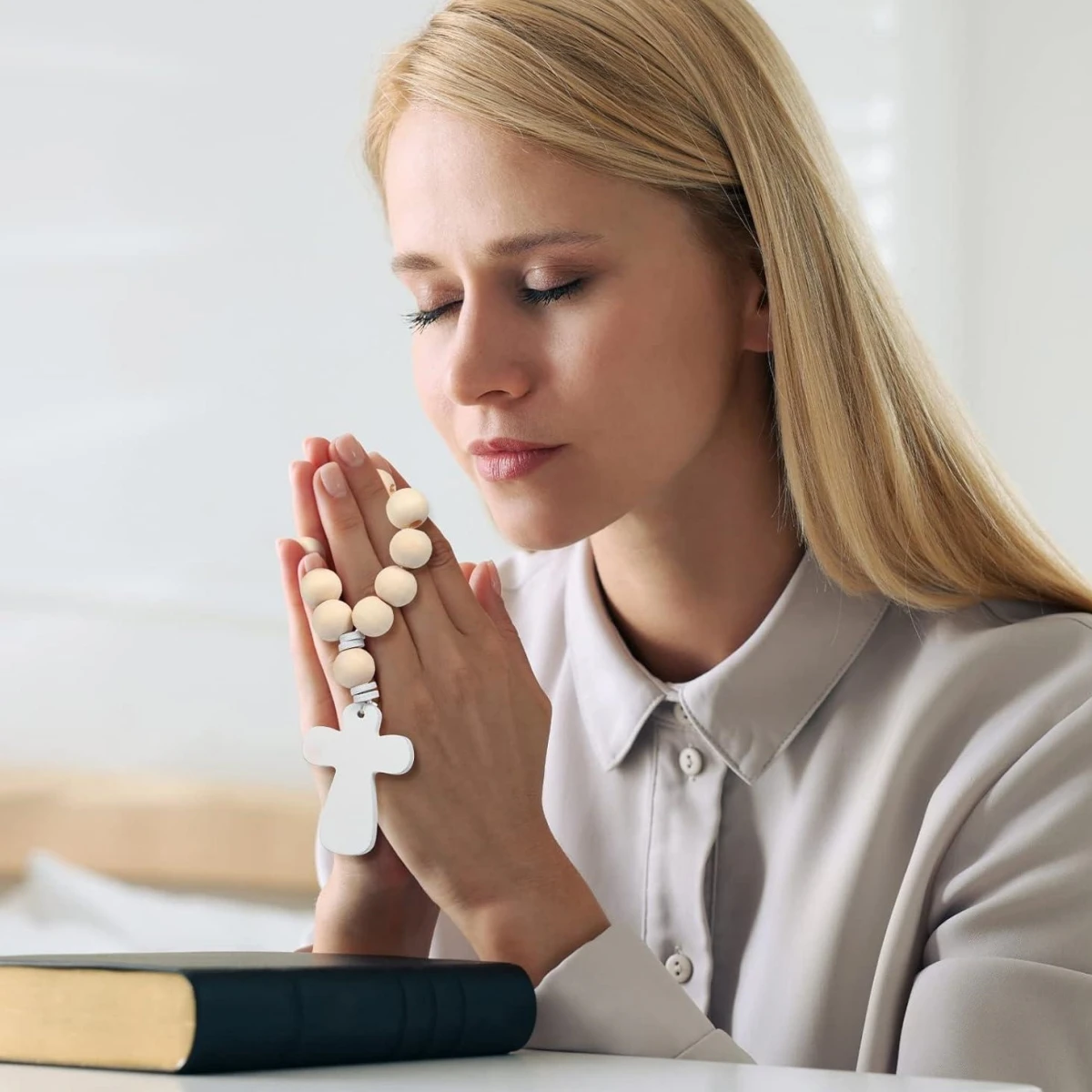 Catholic Wooden Rosary Bead Rosaries with Cross Beads Christening Favors with White bag box for the First Communion Confirmation