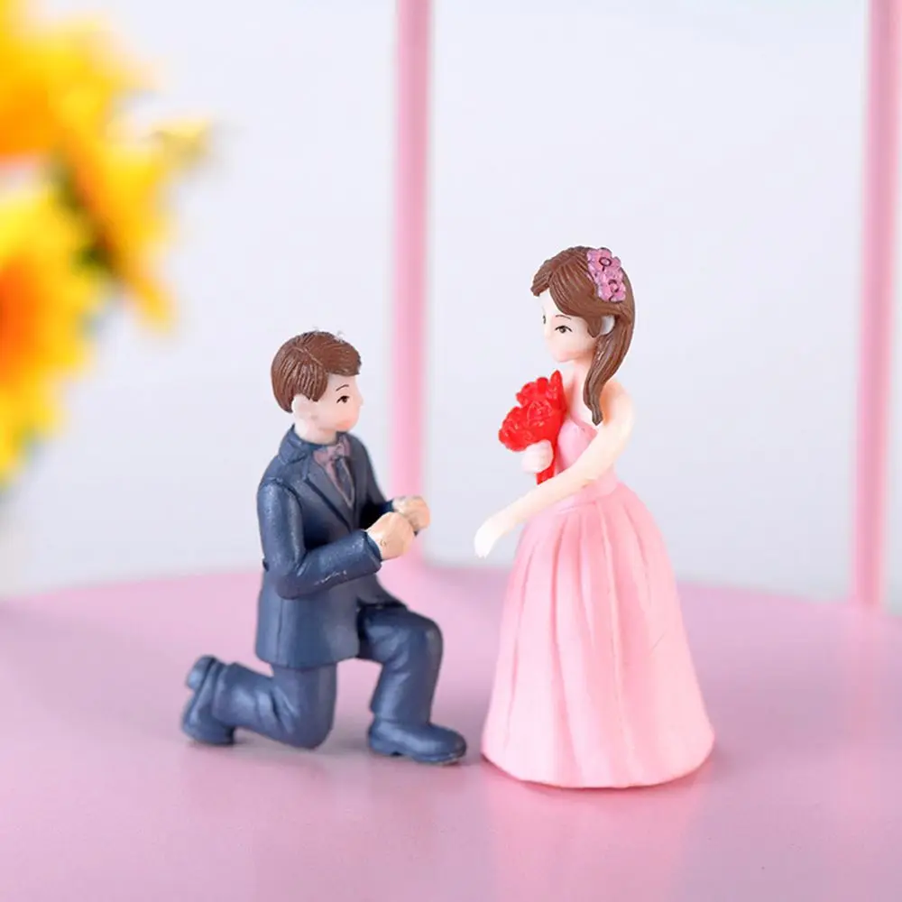 Craft Girl Proposing Bonsai Home Decoration Boy Ornaments Wedding  Marriage Lover Miniatures Couple Figurines
