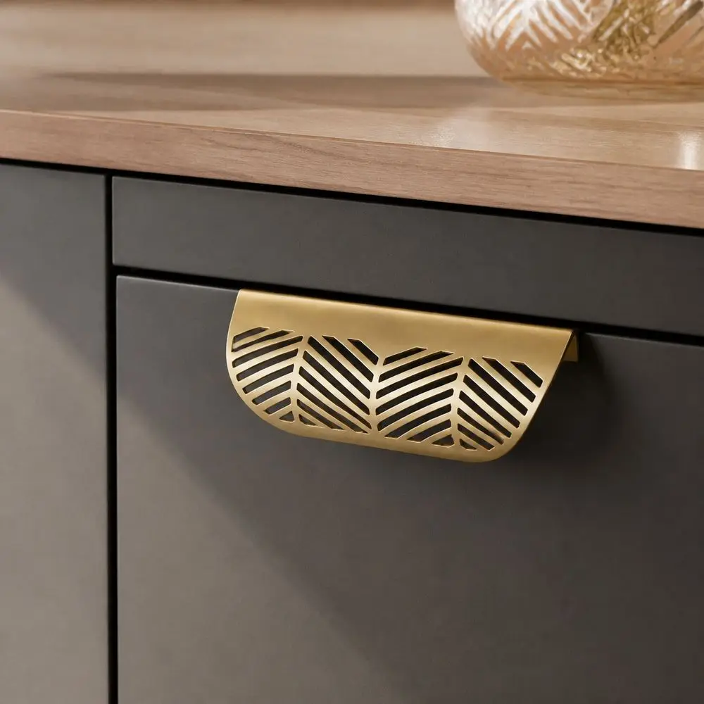 Zinc Alloy Cabinet Pull Handle Hollow Leaf Pattern Modern Style Drawer Pull Handle Screw Mounted Curved Grip