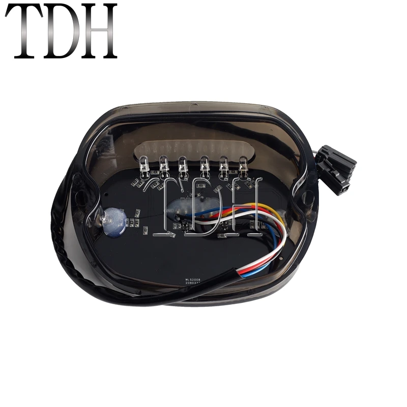 LED Taillight Tail Lamp w/ Braking Turn Signal Light for Harley Sportster Dyna FXDL Electra Glides Road King Softail Custom FXDF