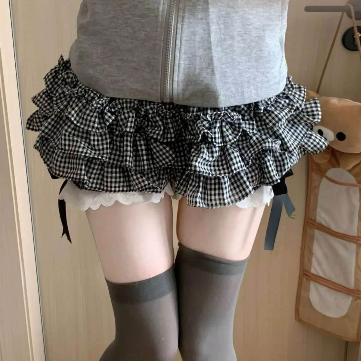 

Japan Black And White Plaid Bow Elastic Waist Versatile Summer New Versatile Lace Pants Skirt