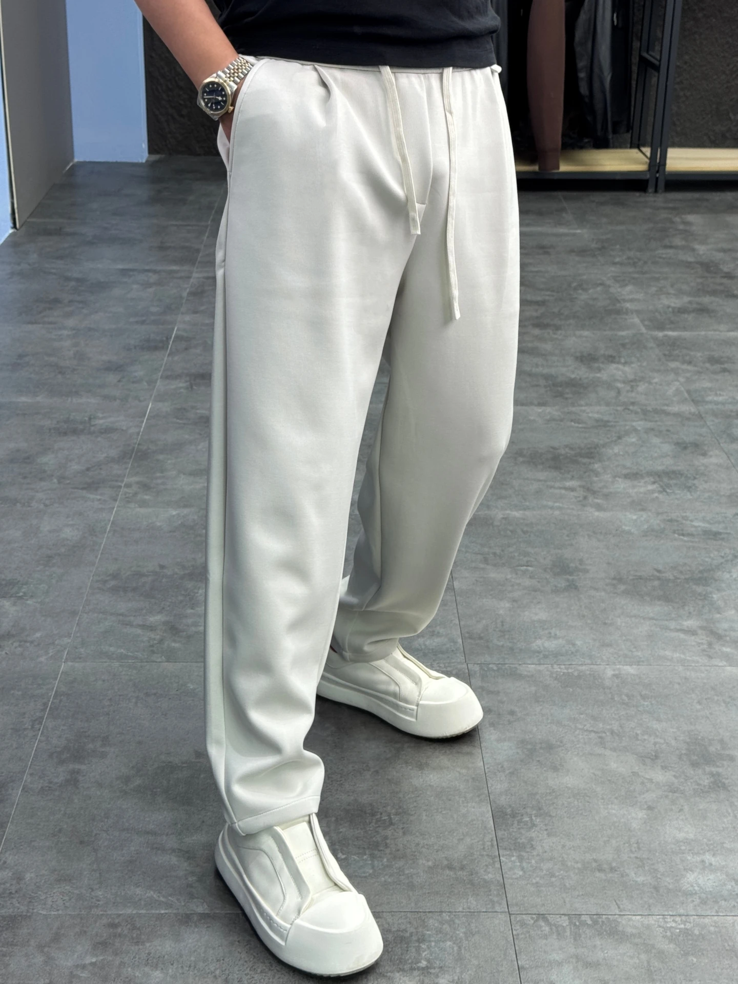 

Мужские модные однотонные свободные брюки прямого кроя Svip для повседневной носки, удобные весенние брюки свободного кроя