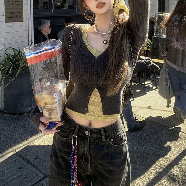 7860 Frühjahr Neue Pure Desire Sexy Einfarbig V-ausschnitt Jacquard Hohl Hohe Taille Kurze Strickjacke Jacke