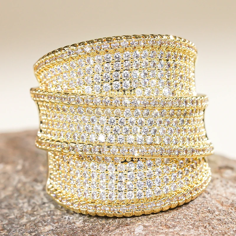 Huitan خاتم واسع فاخر للنساء حفل زفاف الإكسسوارات كامل مشرق مكعب زركونيا الذهب اللون/مجوهرات فضية اللون