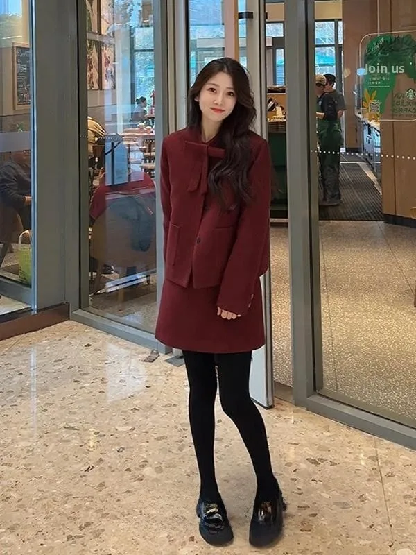

Red Tweed Skirt And down Jacket Set with Bow Tie High Waist Slimming Spring Fashion Outerwear Two Piece Suit for Women