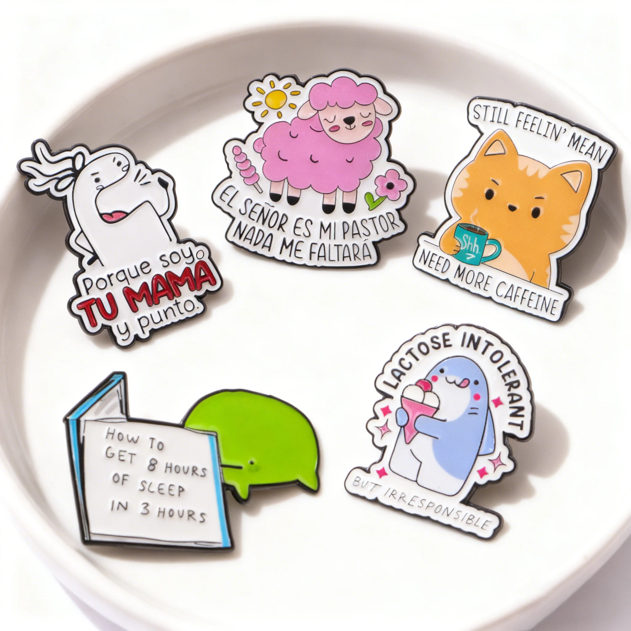 Pin esmaltado de rana para mujer, insignias de ovejas de dibujos animados en mochila, broches para sombrero, alfileres de solapa, accesorios de Cosplay, juguetes, regalos