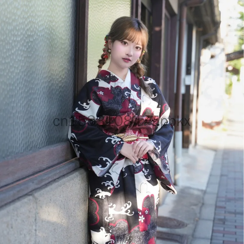 Japanese Traditional Kimono for Women Polyester Yukata Wrinkle Free Easy Wear Casual Daily Komono Floral Kimono