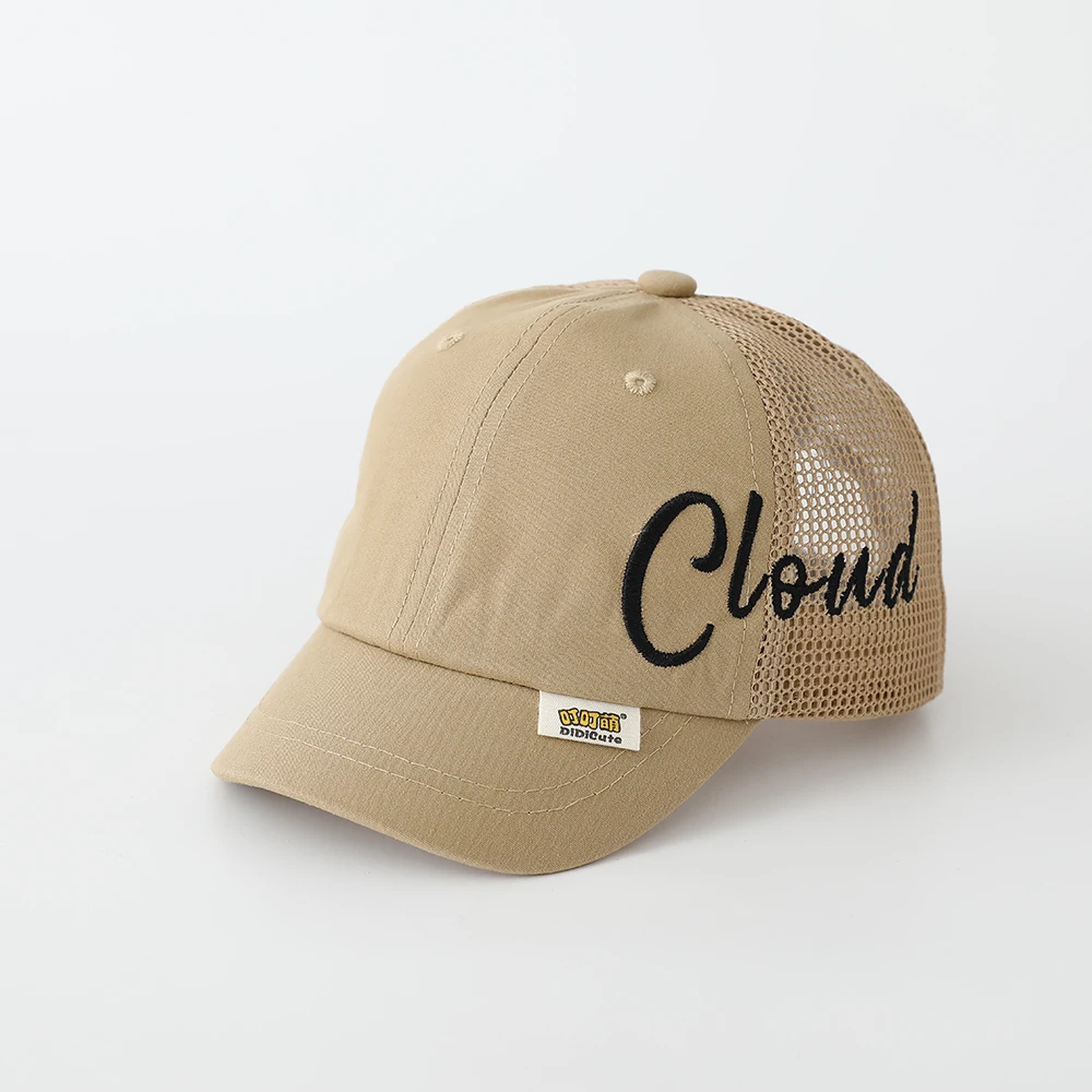 

Children's "Cloud" pattern embroidered mesh baseball cap, in multiple colors and simple design, suitable for boys and girls.
