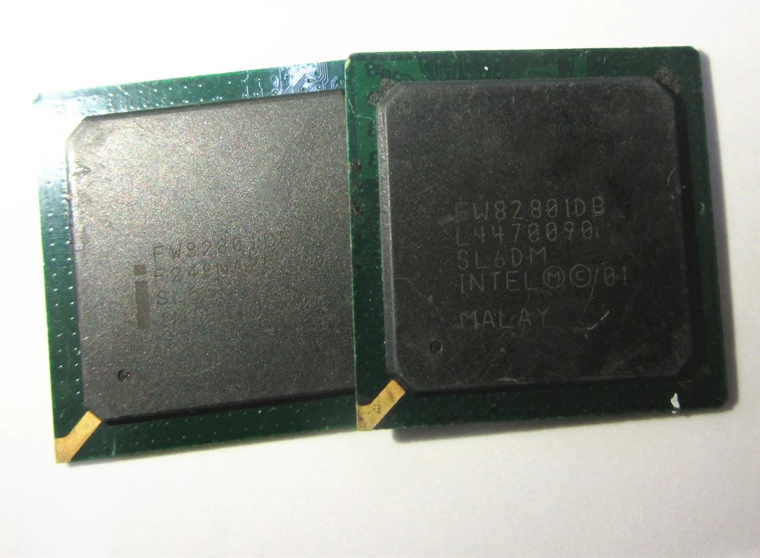 

FW82801DB SL6DM NH82801DB SL8DE NH82801HB NH82801BA 10PCS