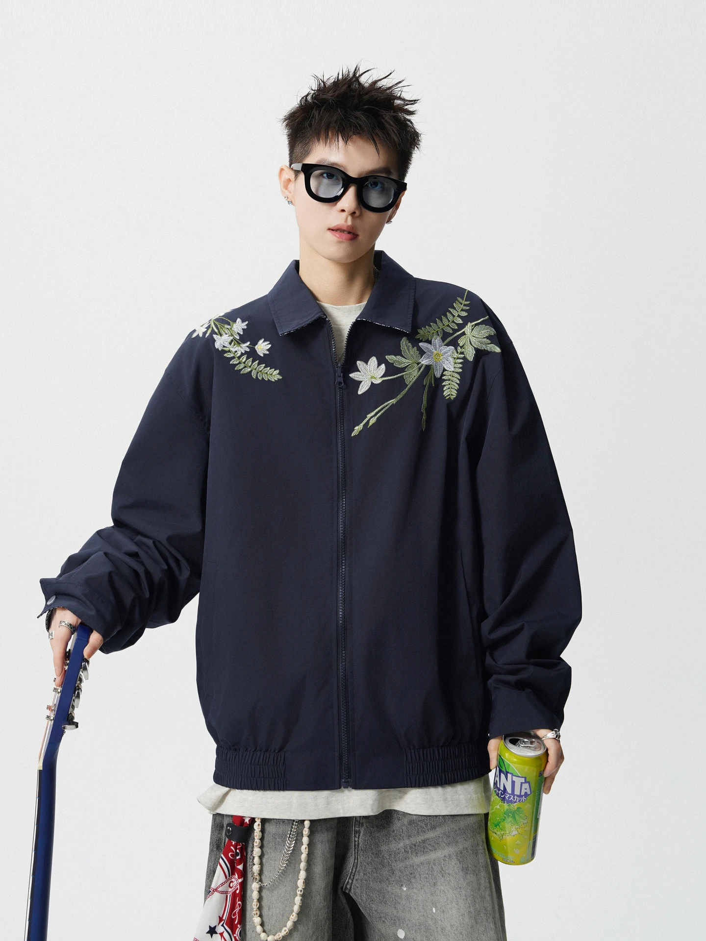 American Fashion Trendy Cool Youth Mens Bomber Jacket Heavy Industry Flower Embroidery Zipper Loose Casual Short Coat Men's Top